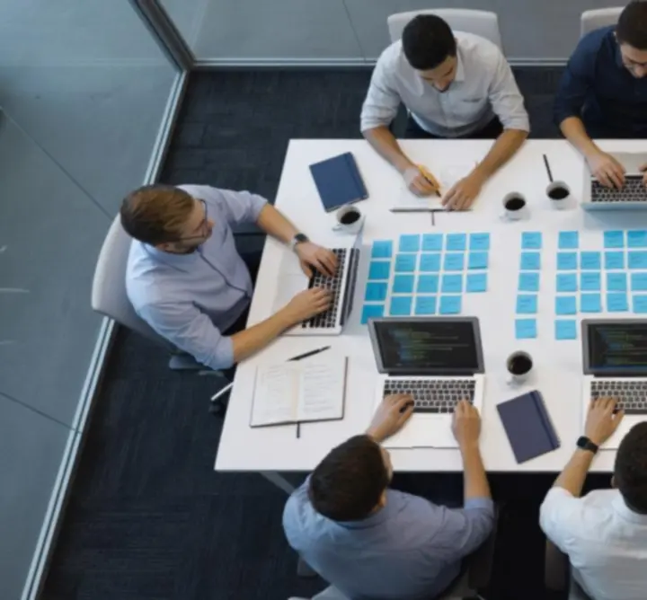 Команда розробників Intelion працює над проєктом